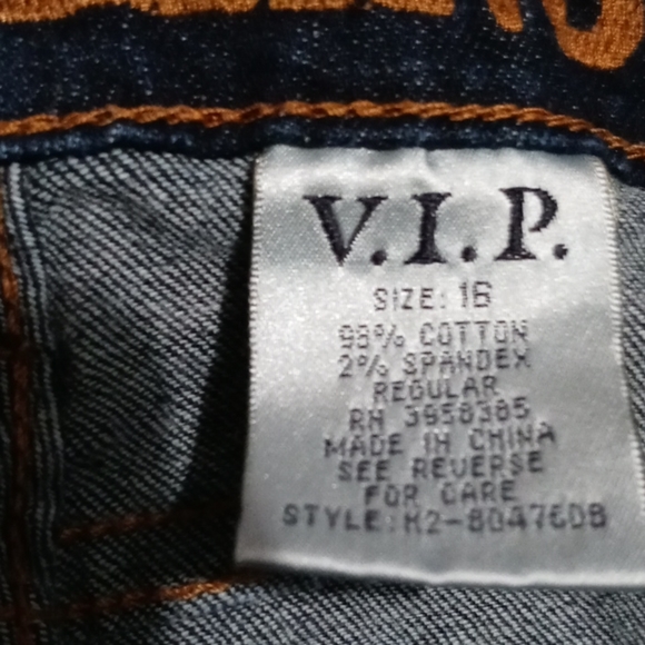 Jeans - Picture 2 of 3